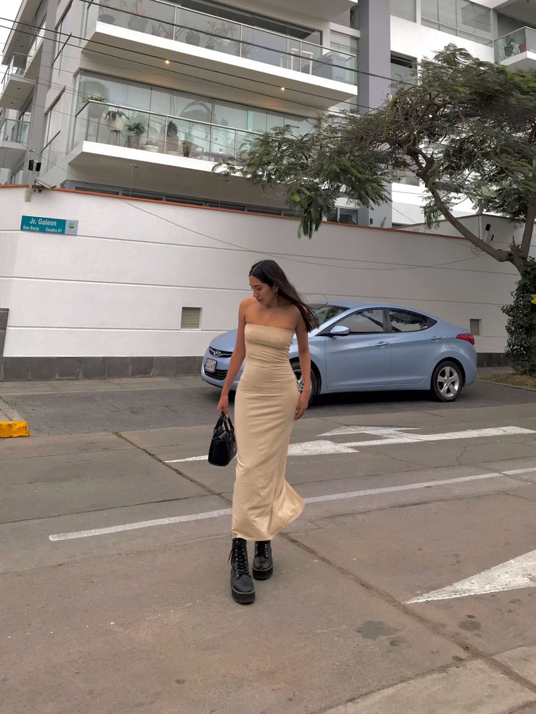 VESTIDO STRAPLE BEIGE